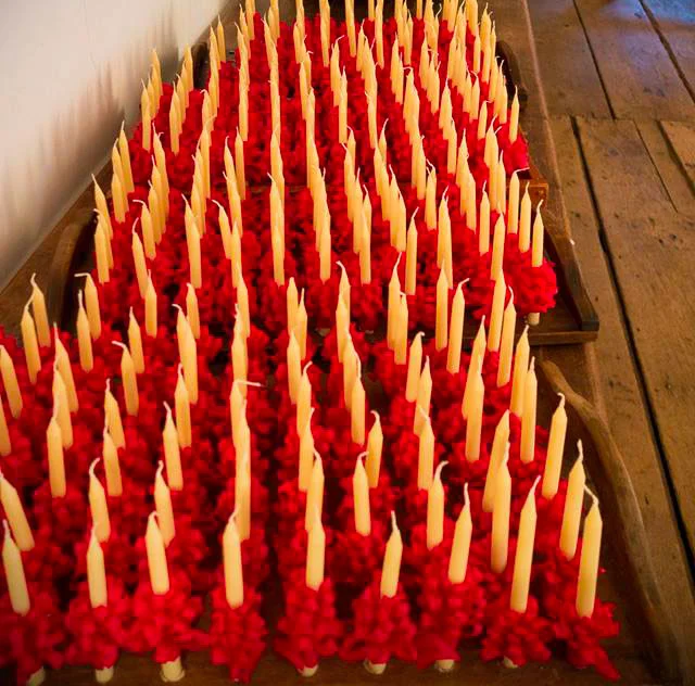 home-outreach-candle-tea-candles